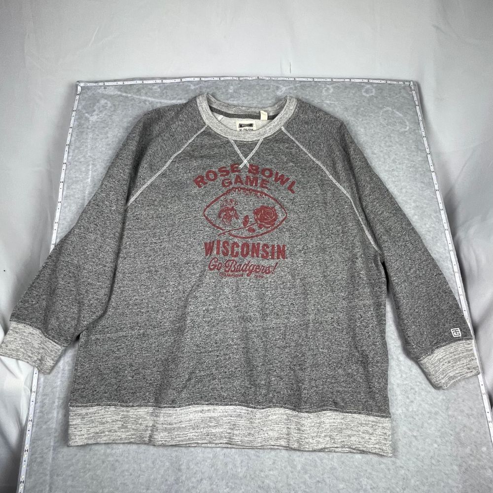 Wisconsin Rose Bowl Game Gray Pullover Sweatshirt - Picture 7 of 7